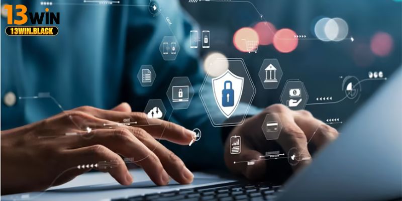 Thông báo cập nhật chính sách quyền riêng tư mới nhất của 13win trên giao diện web"